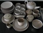 handgemaakt aardewerk en uniek servies, Huis en Inrichting, Ophalen, Keramiek, Zo goed als nieuw, Effen