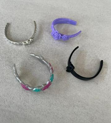 Barbie haarbandjes beschikbaar voor biedingen