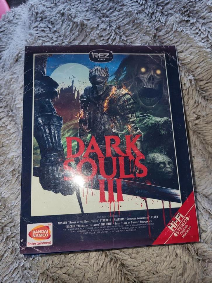 Dark Souls III - PS4 - Zo goed als nieuw! Custom retro, Spelcomputers en Games, Spelcomputers | Sony PlayStation 4, Zo goed als nieuw