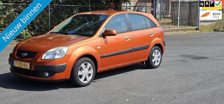 Kia Rio 1.4 X-tra NIEUWE APK BIJ AFLEVERING, Auto's, Kia, Bedrijf, Te koop, Rio, ABS, Airbags, Airconditioning, Metallic lak, Mistlampen