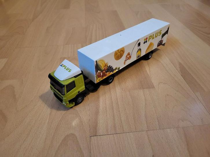Daf CF Euro 3 met koeloplegger Plus Supermarkt Lion Toys, Hobby en Vrije tijd, Modelauto's | 1:50, Gebruikt, Bus of Vrachtwagen