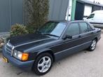 Mercedes 190E 1.8 1991 Zwart w201, Auto's, Mercedes-Benz, Te koop, Benzine, 1800 cc, 1500 kg