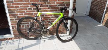 Pinarello Dogma (57 cm) - Nieuwstaat beschikbaar voor biedingen