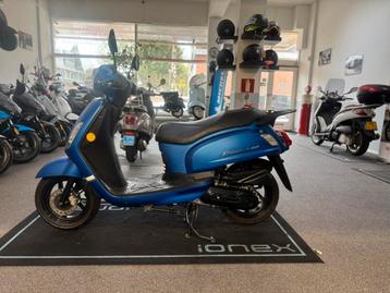 sym fiddle 2 45km E5 4t BJ 2022 2446 KM!! zo goed als nieuw! beschikbaar voor biedingen