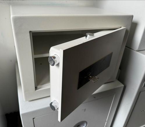 Zeer degelijke zware kluis brandkast safe Metafa Holland bv, Huis en Inrichting, Brandblussers en Brandkasten, Zo goed als nieuw