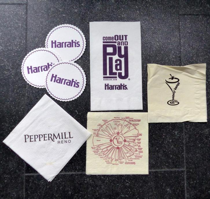 USA servetjes Harrah's The View Broadway Lounge Reno NY, Verzamelen, Merken en Reclamevoorwerpen, Zo goed als nieuw, Gebruiksvoorwerp