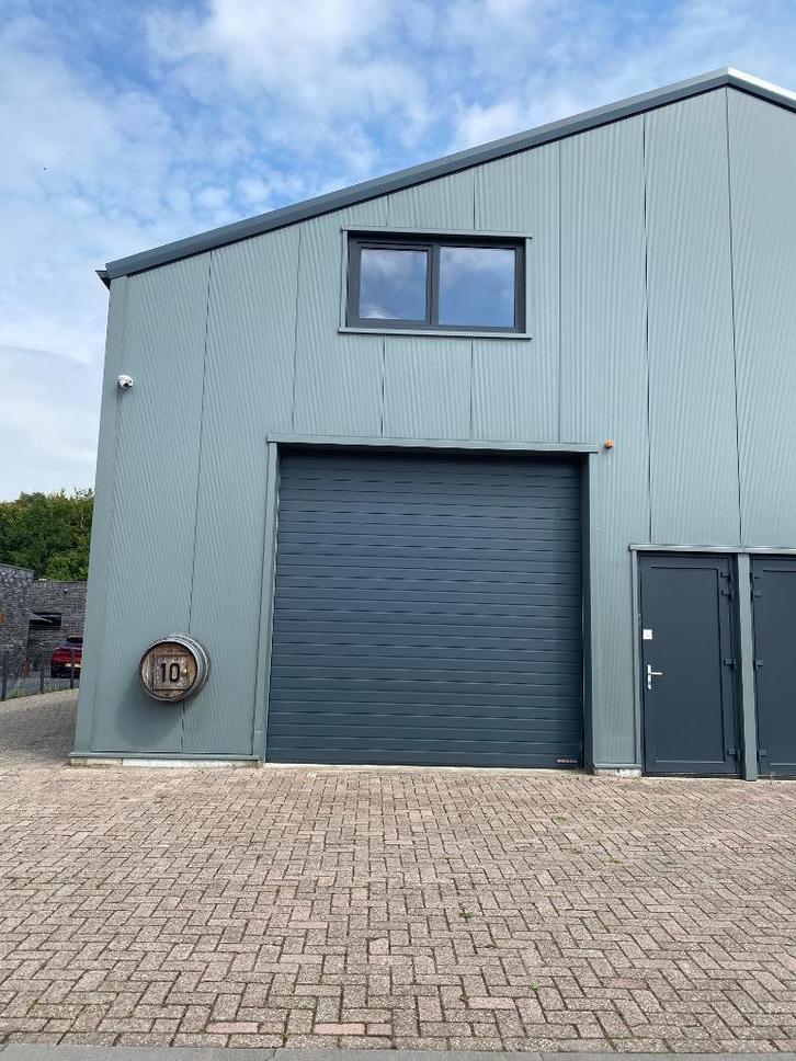 Te huur loods/ bedrijfsruimte (77 m2 excl entresolvloer), Zakelijke goederen, Bedrijfs Onroerend goed, Bedrijfsruimte, Huur