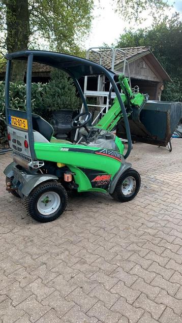 Avant 225 mini shovel / mini loader beschikbaar voor biedingen
