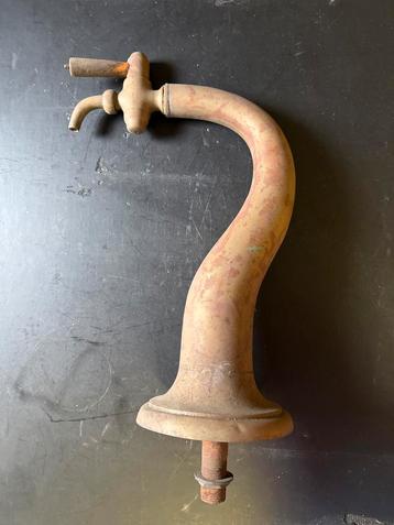 Antieke Biertap - Prachtige Decoratie beschikbaar voor biedingen