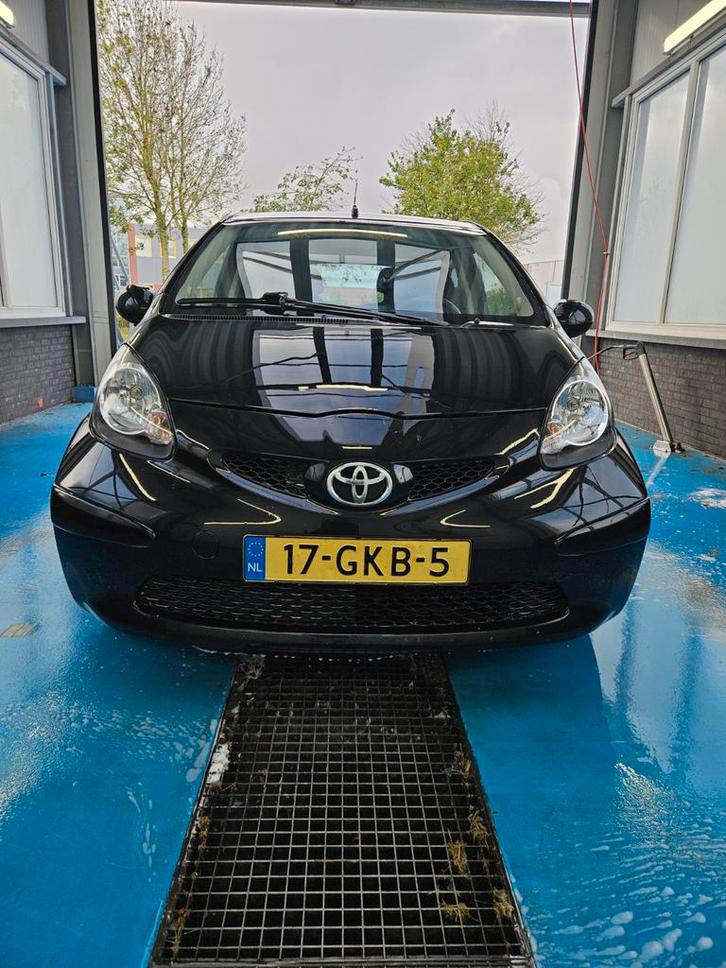 Toyota Aygo 1.0 12V Vvt-i 5DRS 2008 Zwart Airco, Auto's, Toyota, Particulier, Aygo, Benzine, A, Hatchback, Handgeschakeld, Origineel Nederlands
