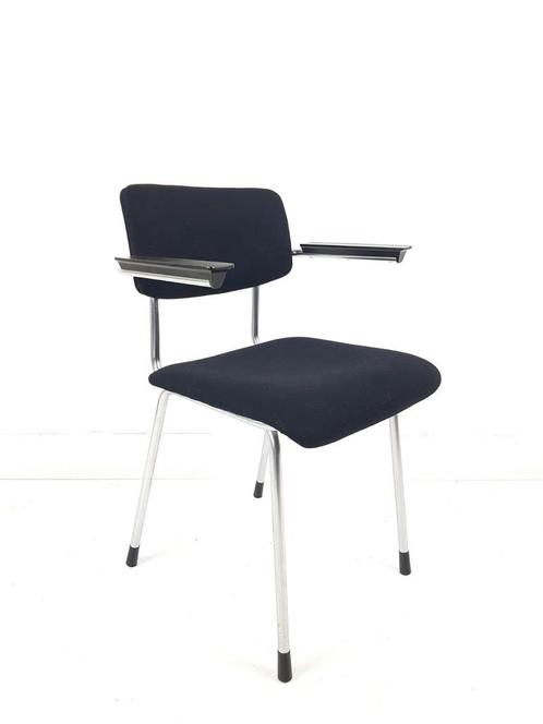Vintage gispen stoel nieuw gestoffeerd vilano de ploeg, Verzamelen, Retro, Ophalen of Verzenden