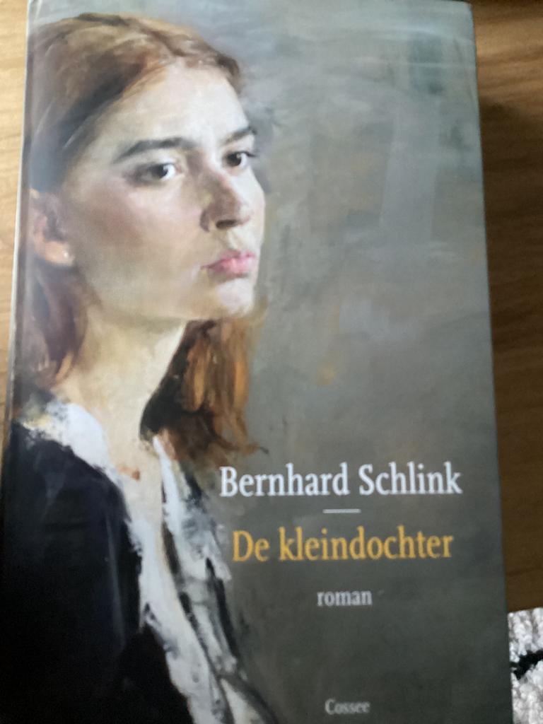 De kleindochter door Bernhard Schlink., Boeken, Ophalen of Verzenden, Zo goed als nieuw