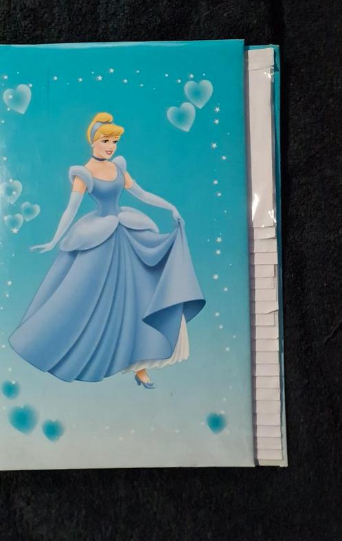 Disney Assepoester Fotoalbum - Zo Goed Als Nieuw, Audio, Tv en Foto, Fotoalbums en Accessoires, Zo goed als nieuw, Fotoalbum, Ophalen of Verzenden