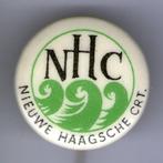 nHc Nieuwe Haagsche courant button ( W_048 ), Verzamelen, Speldjes, Pins en Buttons, Verzenden, Zo goed als nieuw, Merk, Button