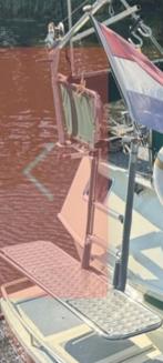 Fietsplateau met takel geschikt voor motorboot., Ophalen, Gebruikt