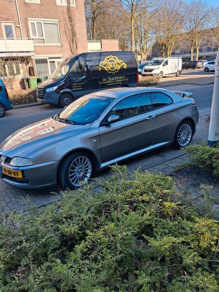 Alfa Romeo GT 2.0 JTS 2007 Grijs, Auto's, Alfa Romeo, Particulier, GT, Benzine, E, Coupé, Handgeschakeld, Origineel Nederlands