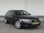 Audi A4 Avant 2.0 Advance|Trekhaak|Cruise|Climate|Alarm, Voorwielaandrijving, 730 kg, 4 cilinders, 1984 cc