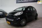 Peugeot 107 1.0-12V XR /Airco/NAP/5Drs/Elek.pakket, Auto's, Peugeot, Voorwielaandrijving, Euro 5, Stof, Gebruikt