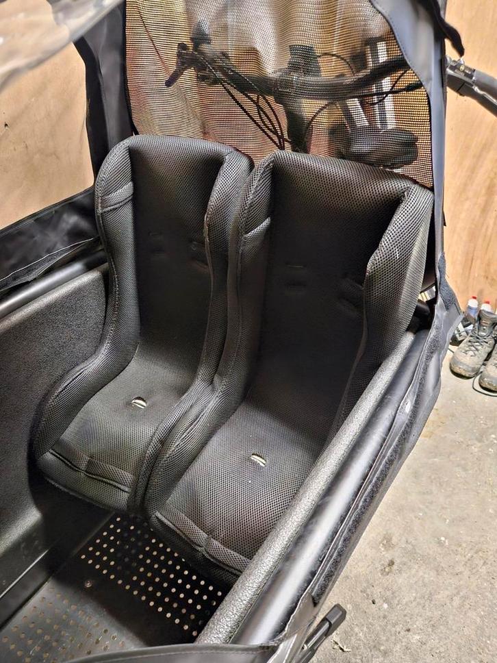 2 peuterschalen Urban Arrow, Fietsen en Brommers, Fietsen | Bakfietsen, Zo goed als nieuw, 1 kind, Ophalen of Verzenden