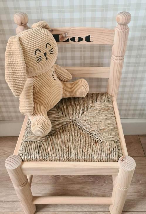 Kinderstoeltje met biezen zitting in vele kleuren, Kinderen en Baby's, Kinderkamer | Tafels en Stoelen, Nieuw, Stoel(en), Ophalen of Verzenden