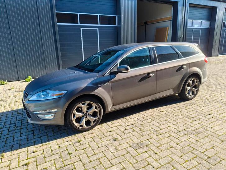 Ford Mondeo 2.0 Tdci Titanium uitvoering 2011 grijs, Auto's, Ford, Particulier, Mondeo, Achteruitrijcamera, Diesel, A, Stationwagon