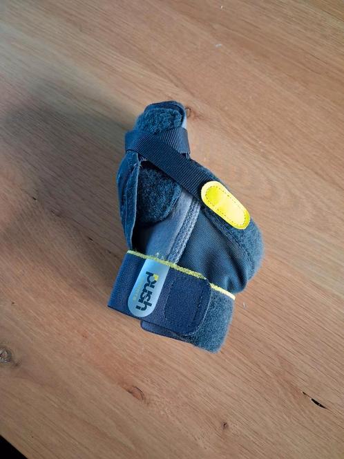 Push Sports Duimbrace - Maat L, Diversen, Braces, Zo goed als nieuw, Ophalen of Verzenden