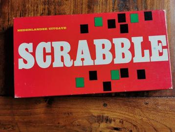 Scrabble. Compleet. Met houten lettertjes. 