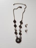 Ketting zilverkleurig met oorbellen  Handgemaakte Ketting, Overige materialen, Verstelbaar, Nieuw, Ophalen of Verzenden