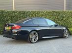 BMW 5-serie M550xd FACELIFT, PANO, LEDER, CRUISE, H/K, NAVI,, Auto's, BMW, Automaat, 221 €/maand, Gebruikt, 2993 cc