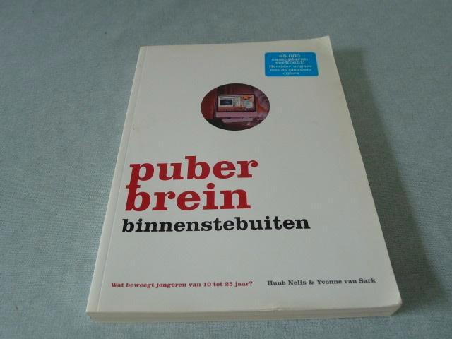 Puberbrein binnenstebuiten Wat beweegt jongeren, Boeken, Advies, Hulp en Training, Zo goed als nieuw, Ophalen of Verzenden