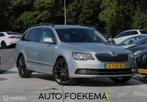 Skoda Superb Combi 1.8 TSI Ambition Automaat, Trekhaak etc., Euro 5, Stof, Zwart, 4 cilinders