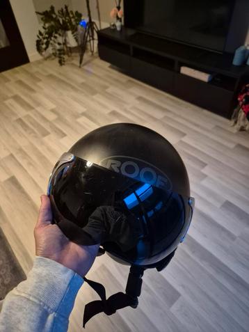 Roof Jethelm  beschikbaar voor biedingen