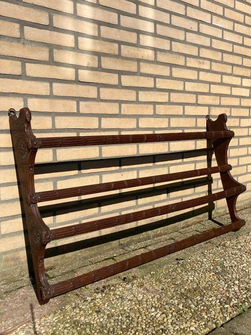 Groot antiek bordenrek 120 cm eiken houtsnijwerk borden rek, Antiek en Kunst, Curiosa en Brocante, Ophalen