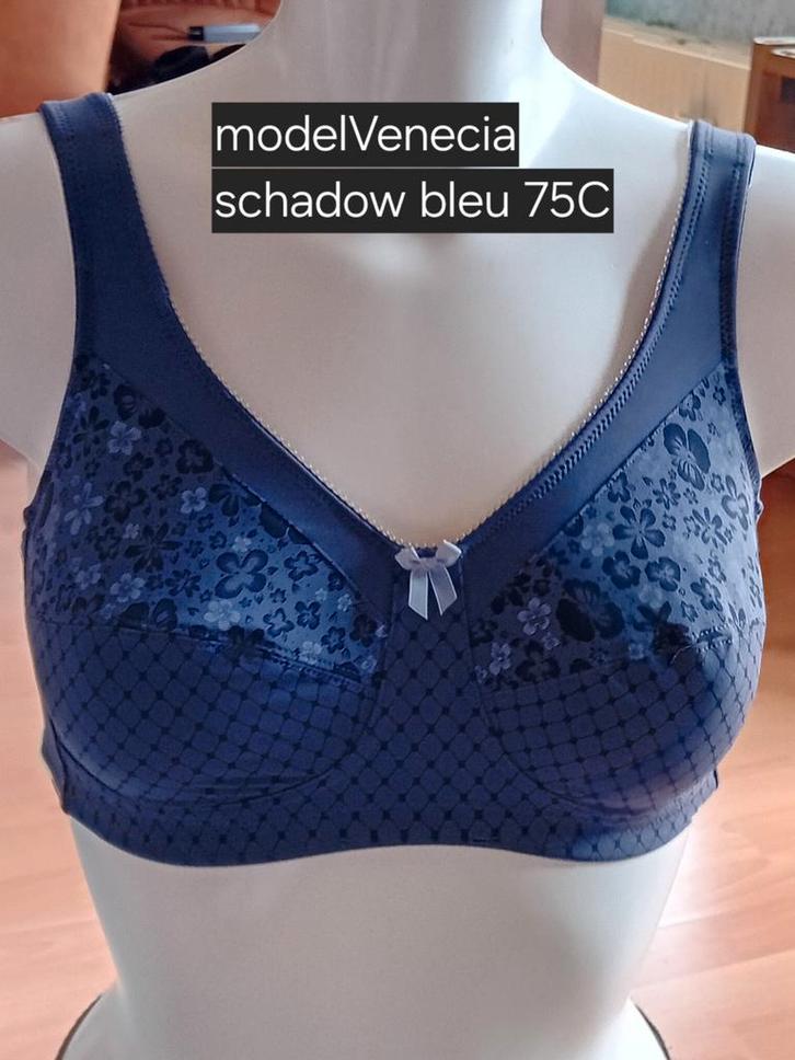 Diverse prothese bh's, Kleding | Dames, Ondergoed en Lingerie, BH, Overige kleuren, Ophalen of Verzenden