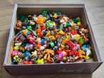 Doos vol kinder surprise toys, Ophalen of Verzenden