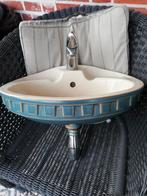 Uniek fonteintje bijzondere vorm en aparte blauwe kleur, Ophalen