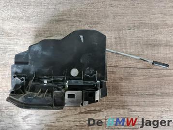 Deurslot mechaniek rechts voor BMW E87 E90 E60 F30 7167068 beschikbaar voor biedingen