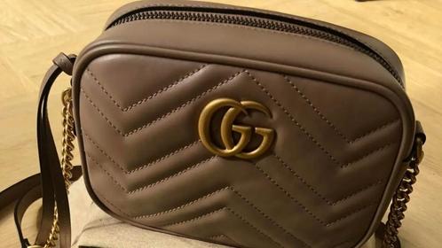 Gucci Marmont tas, Sieraden, Tassen en Uiterlijk, Tassen | Damestassen, Zo goed als nieuw, Schoudertasje, Ophalen of Verzenden