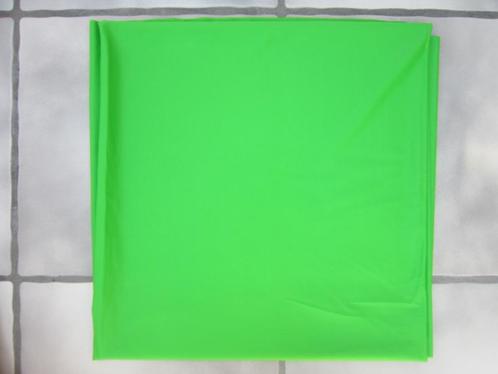 Lap felgroene, heel fijne gladde tricotstof. L. 158, Br. 154, Hobby en Vrije tijd, Stoffen en Lappen, Nieuw, Polyester, 120 cm of meer