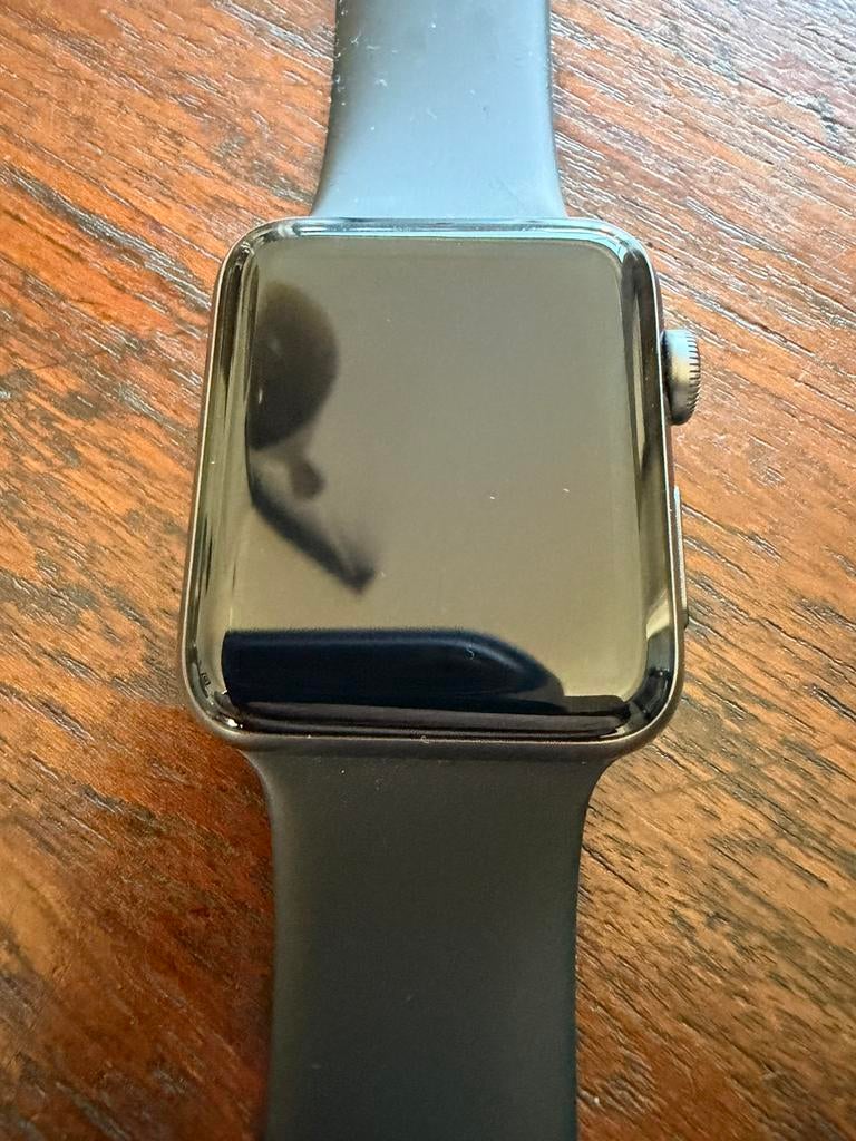Apple Watch serie 3 aluminium 42 mm, Ophalen of Verzenden, Zo goed als nieuw, Zwart, IOS