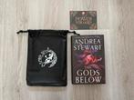 The Gods Below - Andrea Stewart [Fairyloot], Ophalen of Verzenden