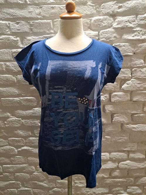 T-shirt geisha maat 36, Kleding | Dames, Tops, Zo goed als nieuw, Maat 36 (S), Blauw, Korte mouw, Verzenden