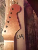 Stratocaster hals “ Maole roasted nitro satin” 134/35, Verzenden, Nieuw, Elektrische gitaar