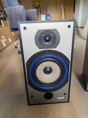 speakers B&W DM110i beschikbaar voor biedingen