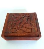 Houten kistje palissander, snijwerk, met messing inleg, Ophalen