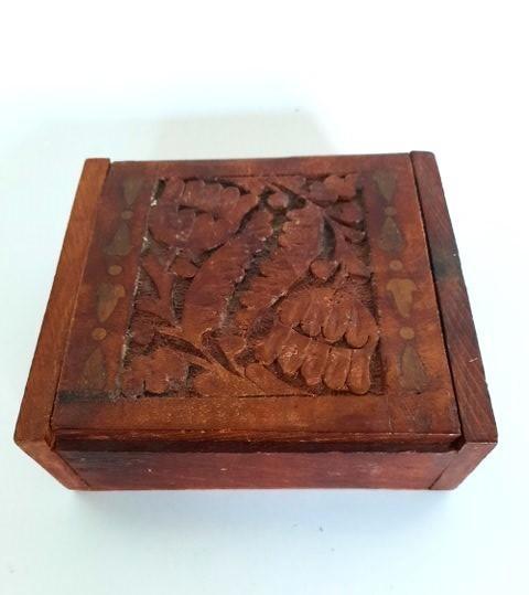 Houten kistje palissander, snijwerk, met messing inleg, Antiek en Kunst, Curiosa en Brocante, Ophalen