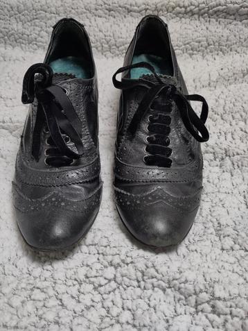 Bullboxer schoenen maat 40  beschikbaar voor biedingen