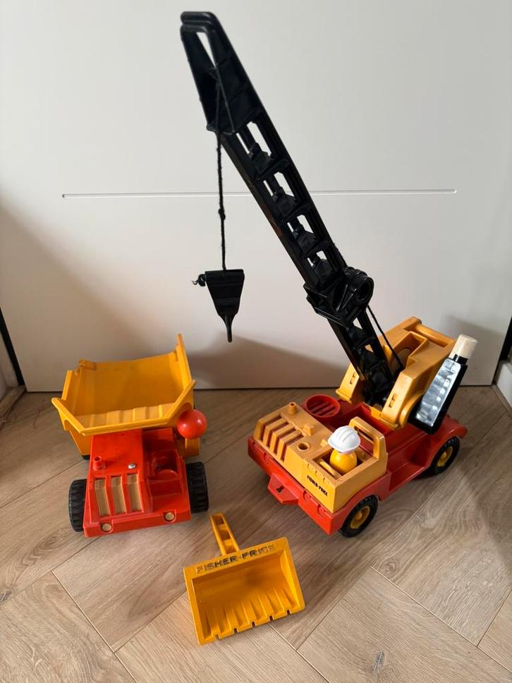 FISHER PRICE KRAANWAGEN EN TRUCK VINTAGE, Kinderen en Baby's, Speelgoed | Fisher-Price, Zo goed als nieuw, Speelset, Ophalen of Verzenden