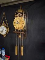 Engelse lantaarnklok  met zij graveringen. Supermooi, Antiek en Kunst, Antiek | Klokken, Ophalen of Verzenden