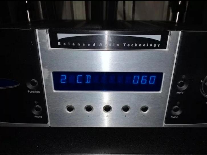 BAT VK-31SE Voorversterker - Topklasse!, Audio, Tv en Foto, Versterkers en Receivers, Gebruikt, Stereo, 120 watt of meer, Overige merken